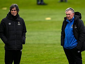 Kevin Sheedy and Mike Newell e...